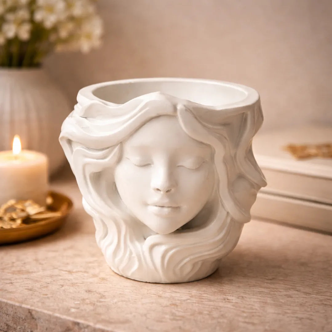 Serenity Goddess – Artistic Face Planter & Organizer