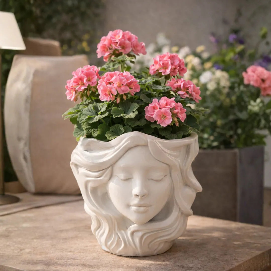 Serenity Goddess – Artistic Face Planter & Organizer